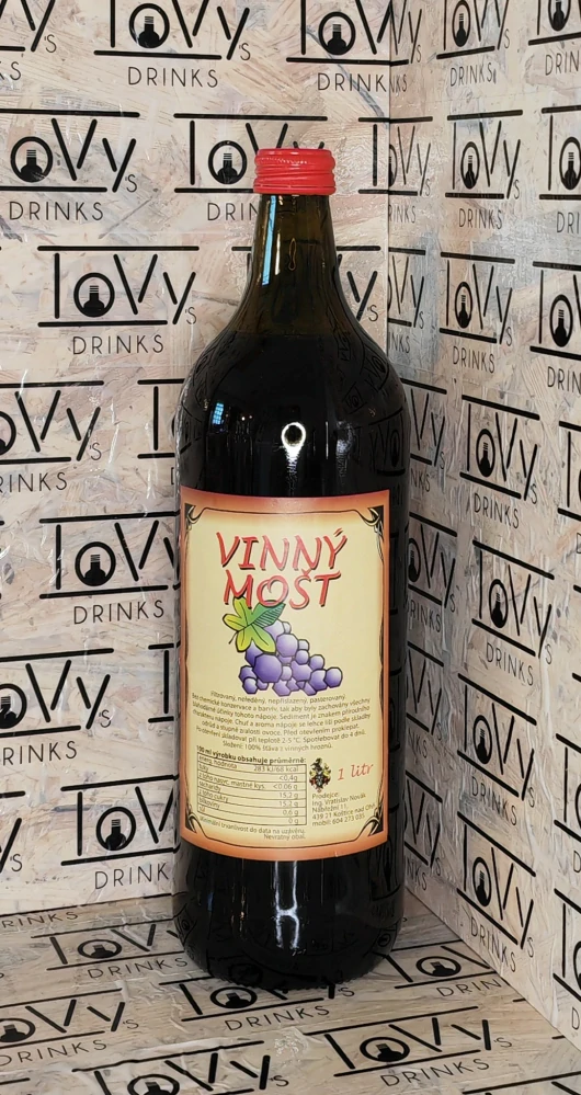 Koštický vinný mošt červený 1l