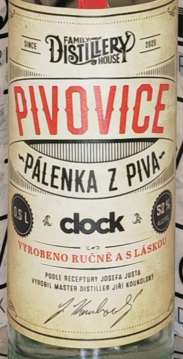 Pivovice pálenka z piva Clock 52% 0,5l