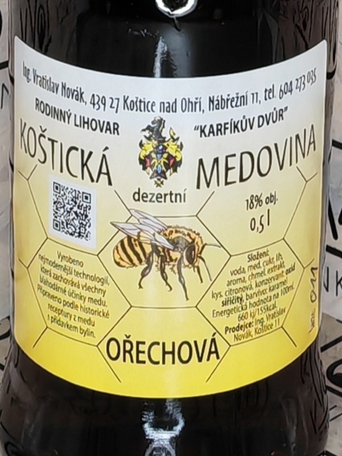Koštická medovina ořechová 18% 0,5l
